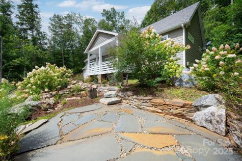 209 Patriots Drive Asheville NC 28805