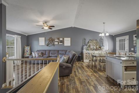 4240 Hickory Nut Ridge Road Hudson NC 28638