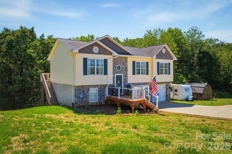 4240 Hickory Nut Ridge Road Hudson NC 28638