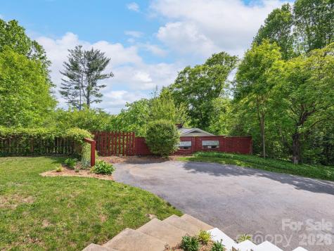 33 Pinehurst Road Asheville NC 28805