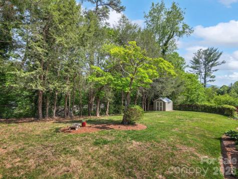 33 Pinehurst Road Asheville NC 28805