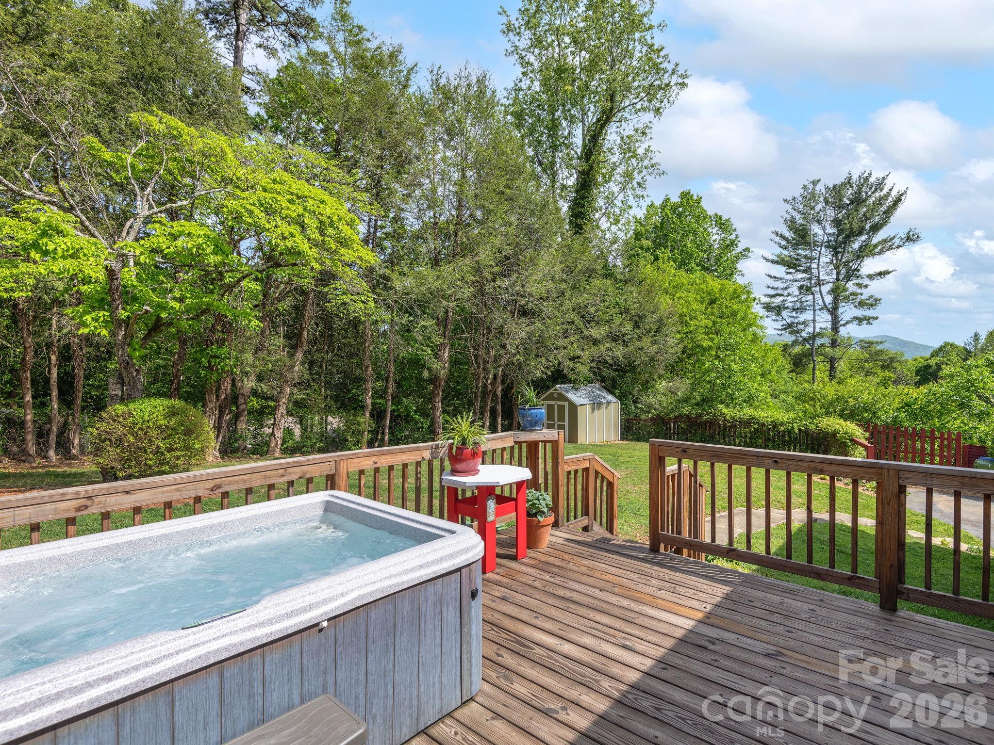 33 Pinehurst Road Asheville NC 28805