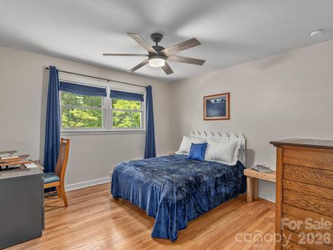 33 Pinehurst Road Asheville NC 28805