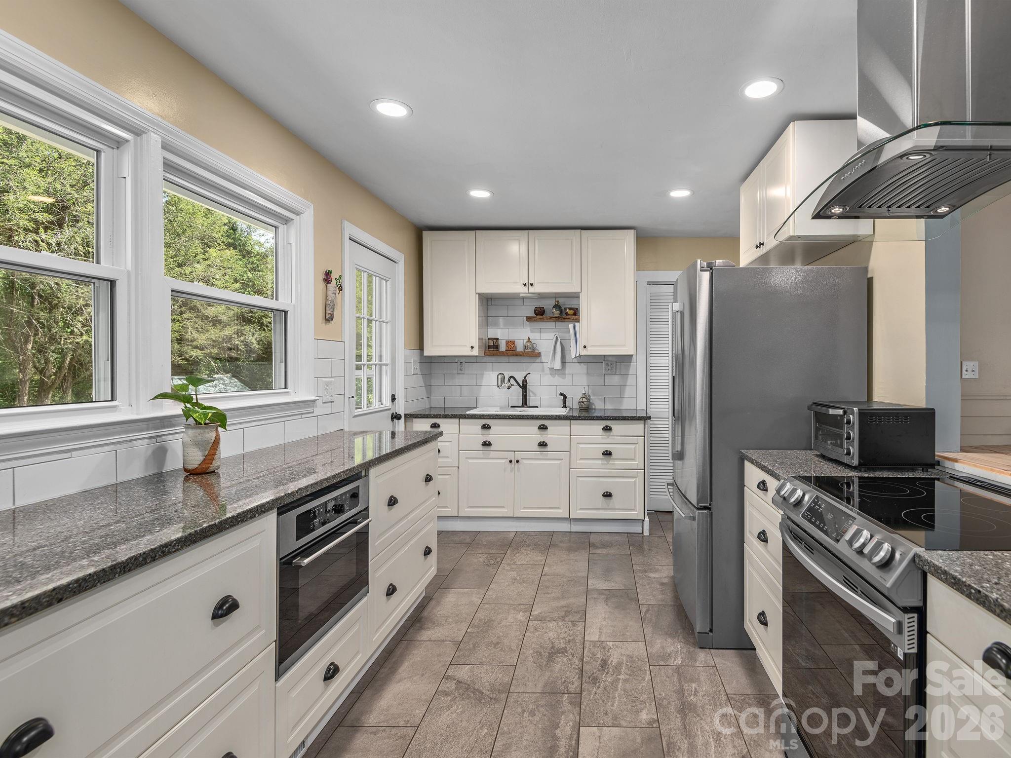 33 Pinehurst Road Asheville NC 28805