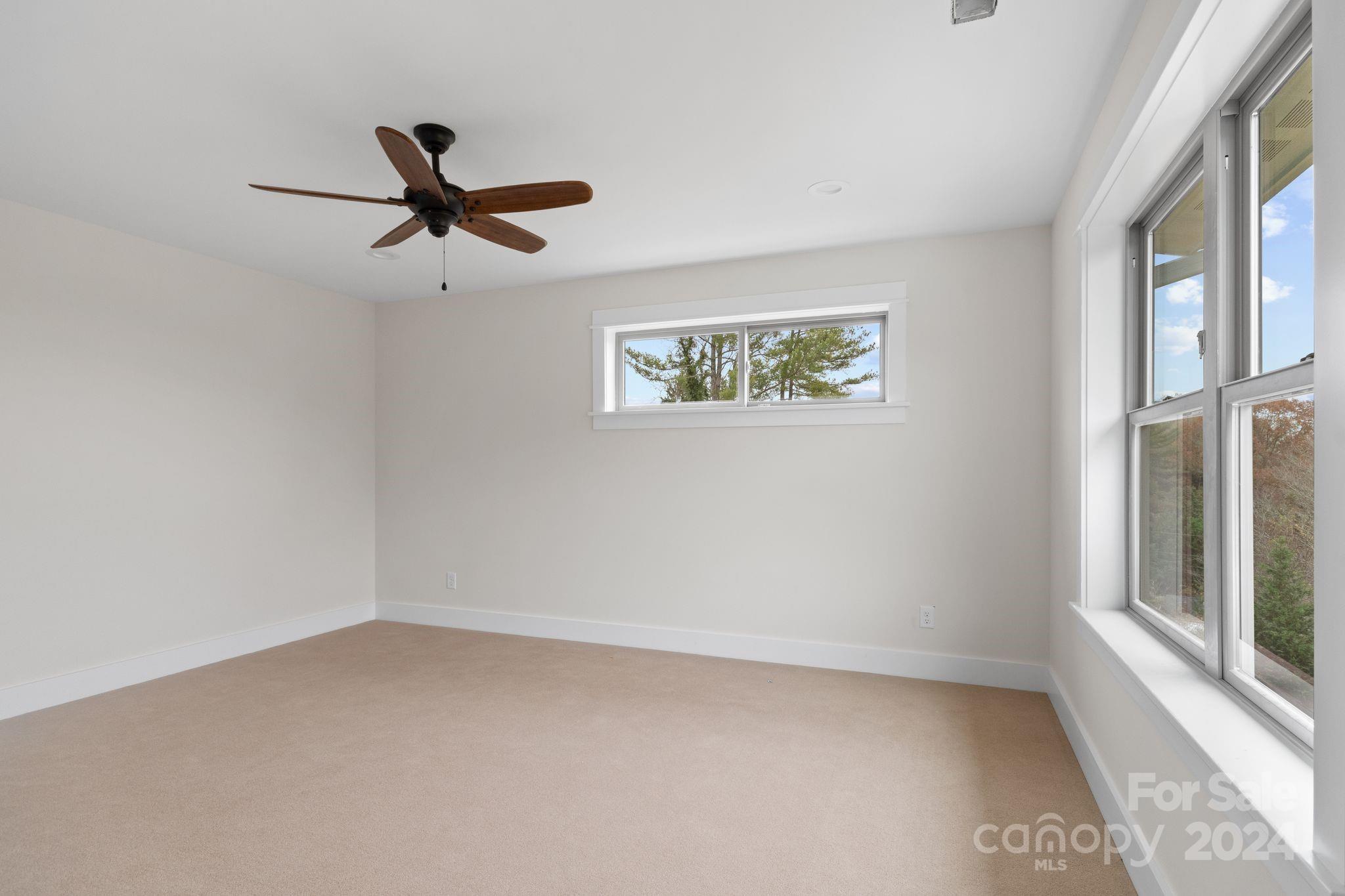 54 Huffman Road Asheville NC 28806