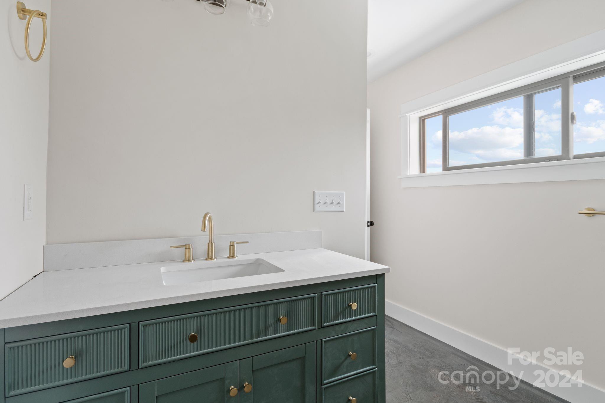 54 Huffman Road Asheville NC 28806