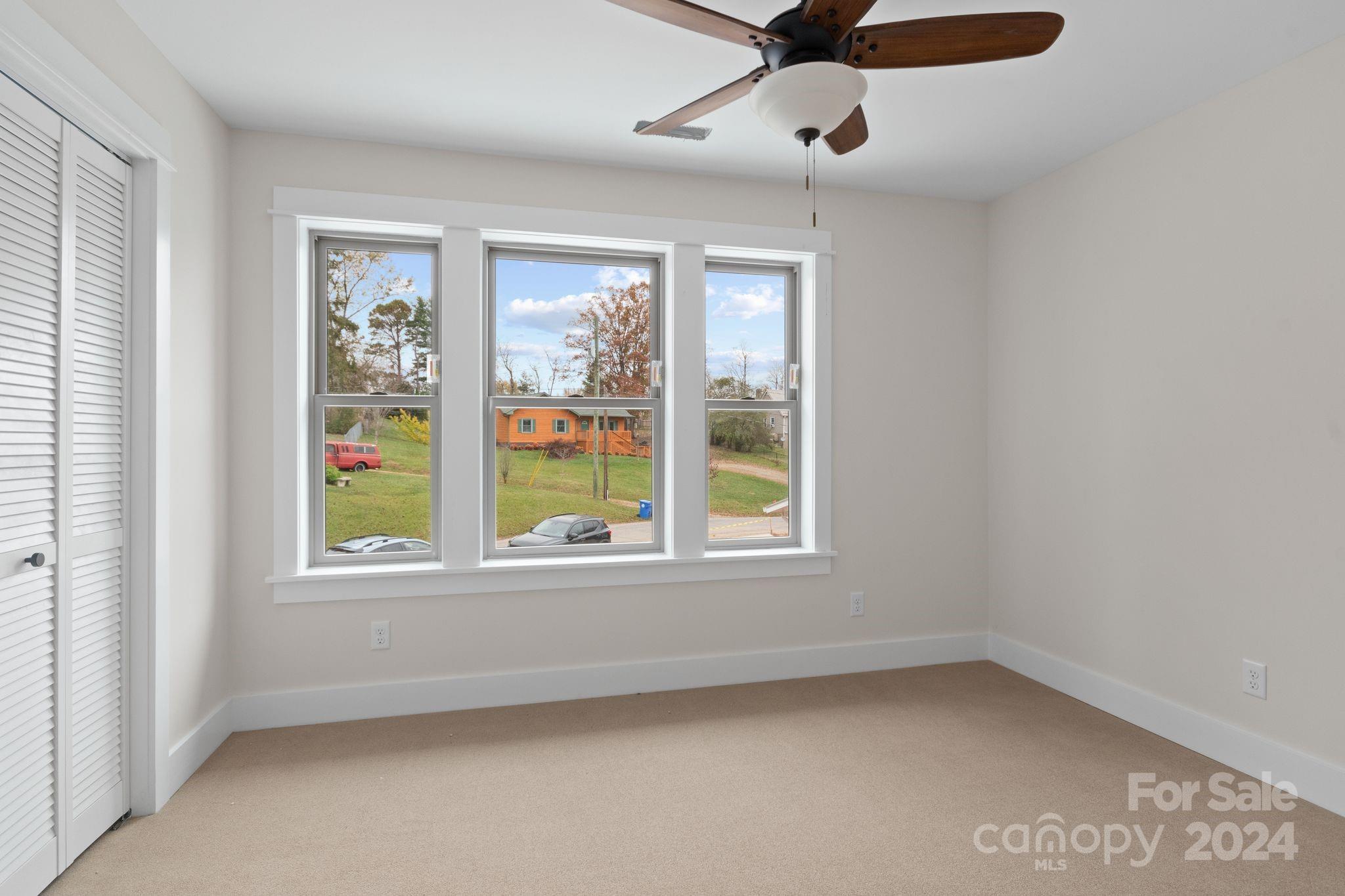 54 Huffman Road Asheville NC 28806