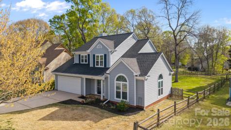 8512 Egerton Drive Charlotte NC 28277