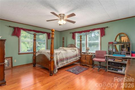 96 Tower Lane Waynesville NC 28786