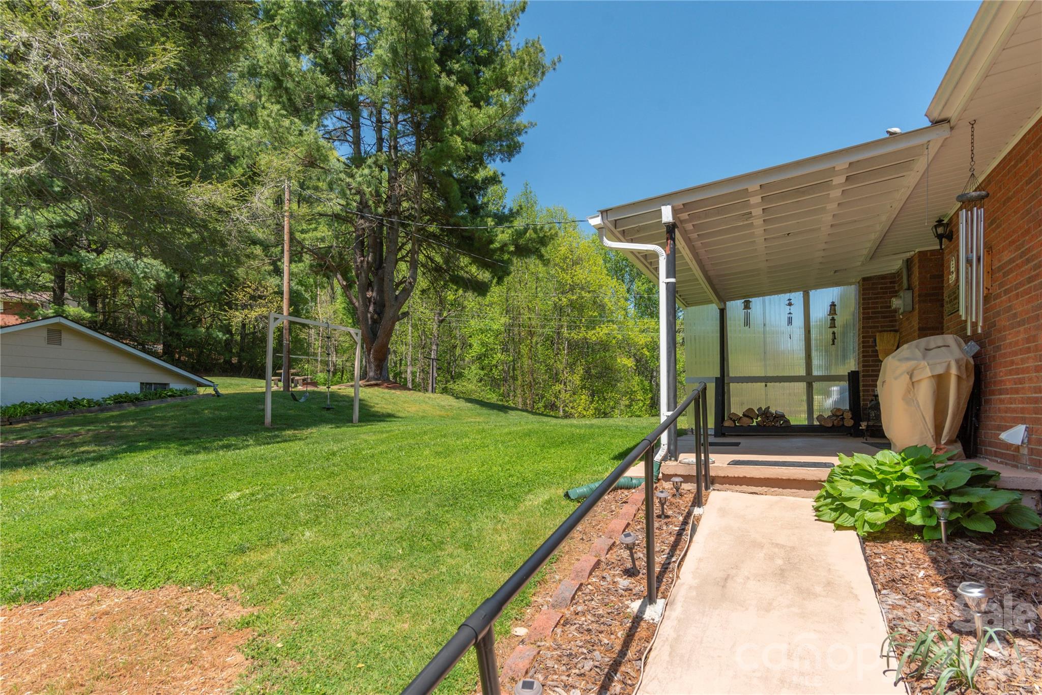 96 Tower Lane Waynesville NC 28786