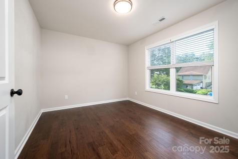 29 Fairview Avenue Asheville NC 28803