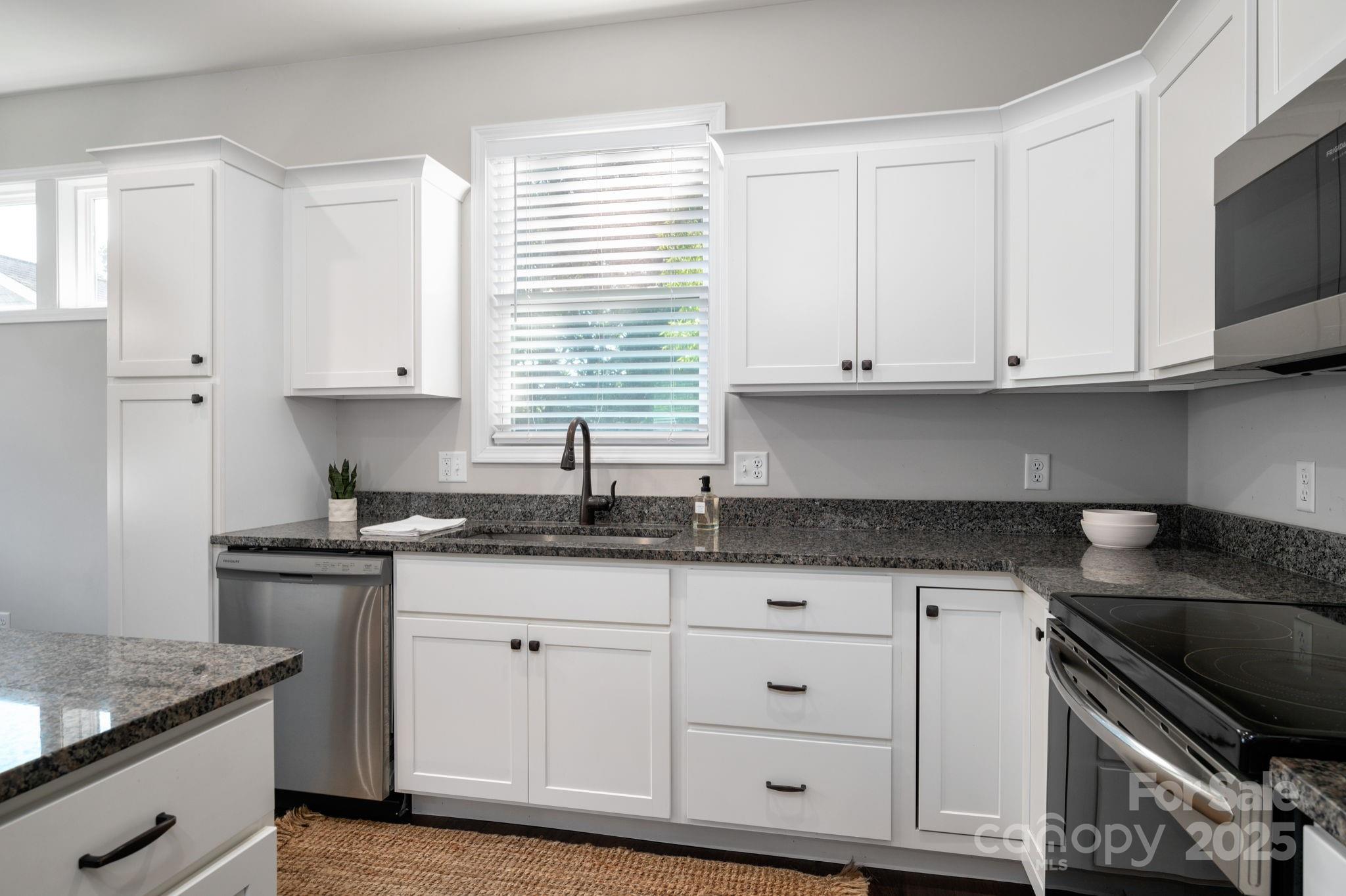 29 Fairview Avenue Asheville NC 28803