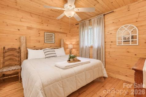 319 Blue Ridge Parkway Bryson City NC 28713