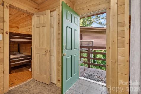 319 Blue Ridge Parkway Bryson City NC 28713