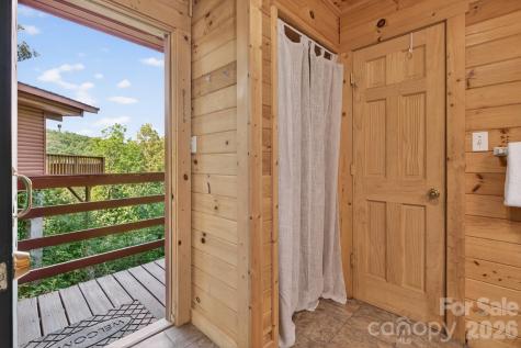 319 Blue Ridge Parkway Bryson City NC 28713