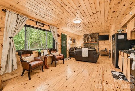 319 Blue Ridge Parkway Bryson City NC 28713