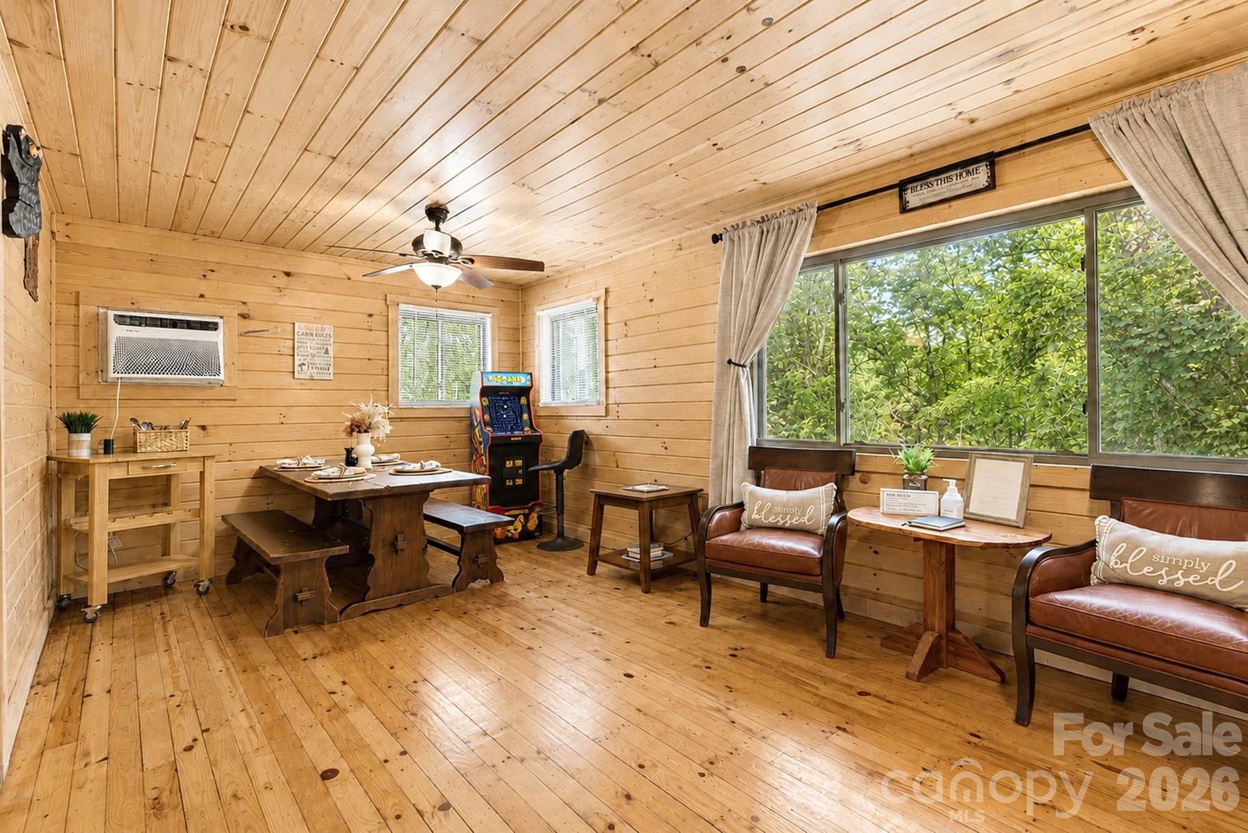 319 Blue Ridge Parkway Bryson City NC 28713