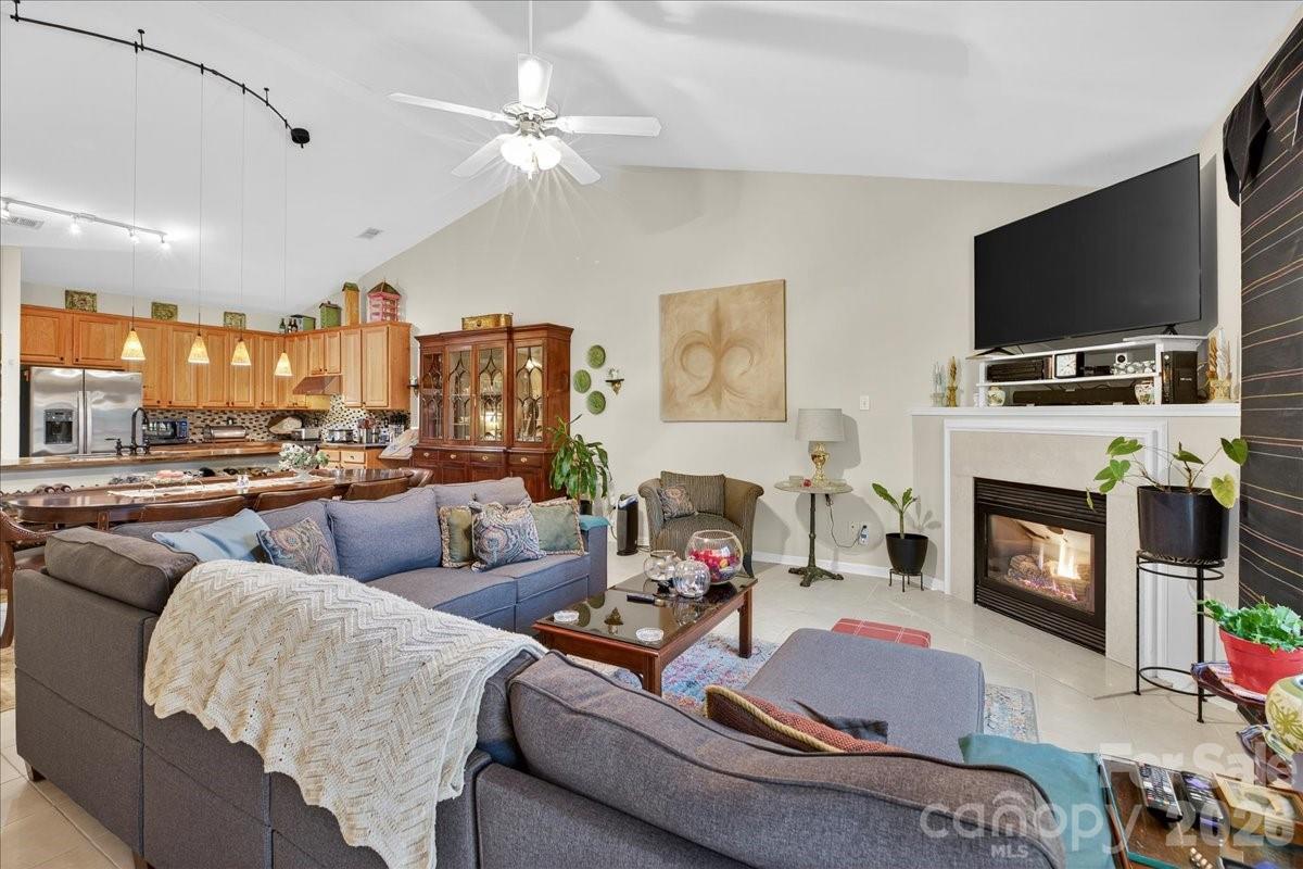 4412 Glenlea Commons Drive Charlotte NC 28216