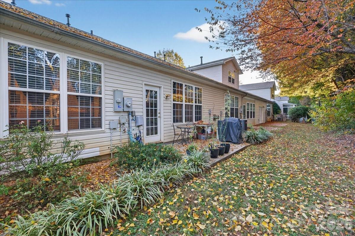 4412 Glenlea Commons Drive Charlotte NC 28216
