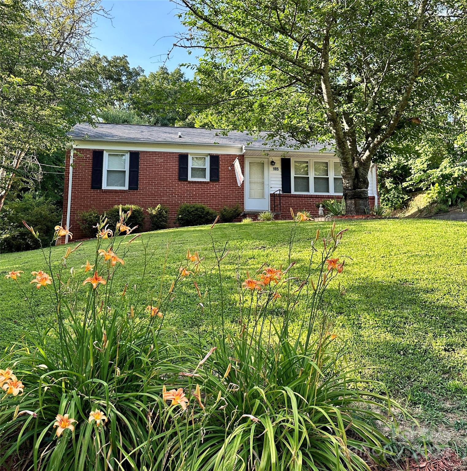 105 Lenmore Court SE Concord NC 28025