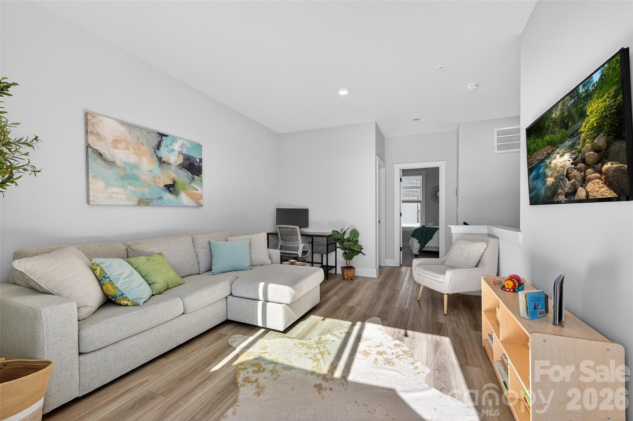 5026 Tiny Lane Charlotte NC 28203
