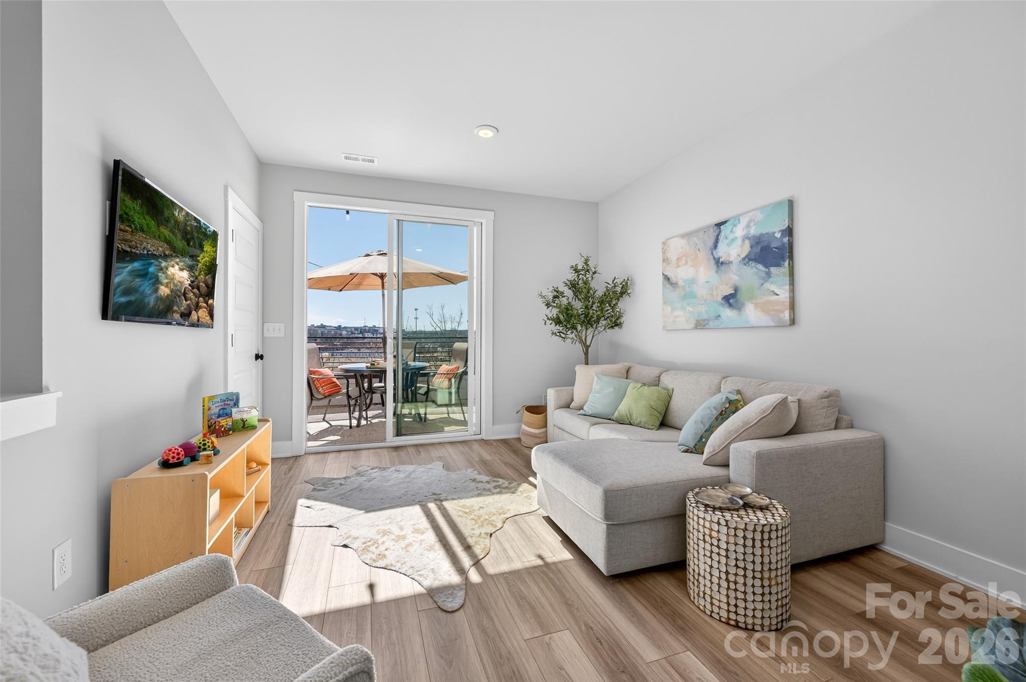 5026 Tiny Lane Charlotte NC 28203