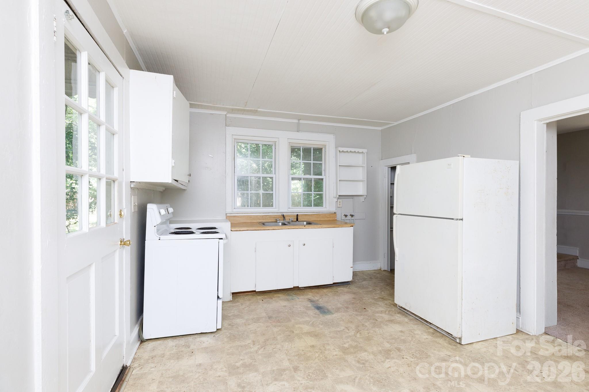 3516 Eastway Drive Charlotte NC 28205