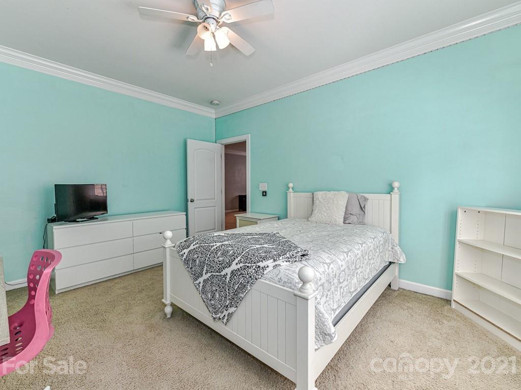 10412 Paxton Run Road Charlotte NC 28277
