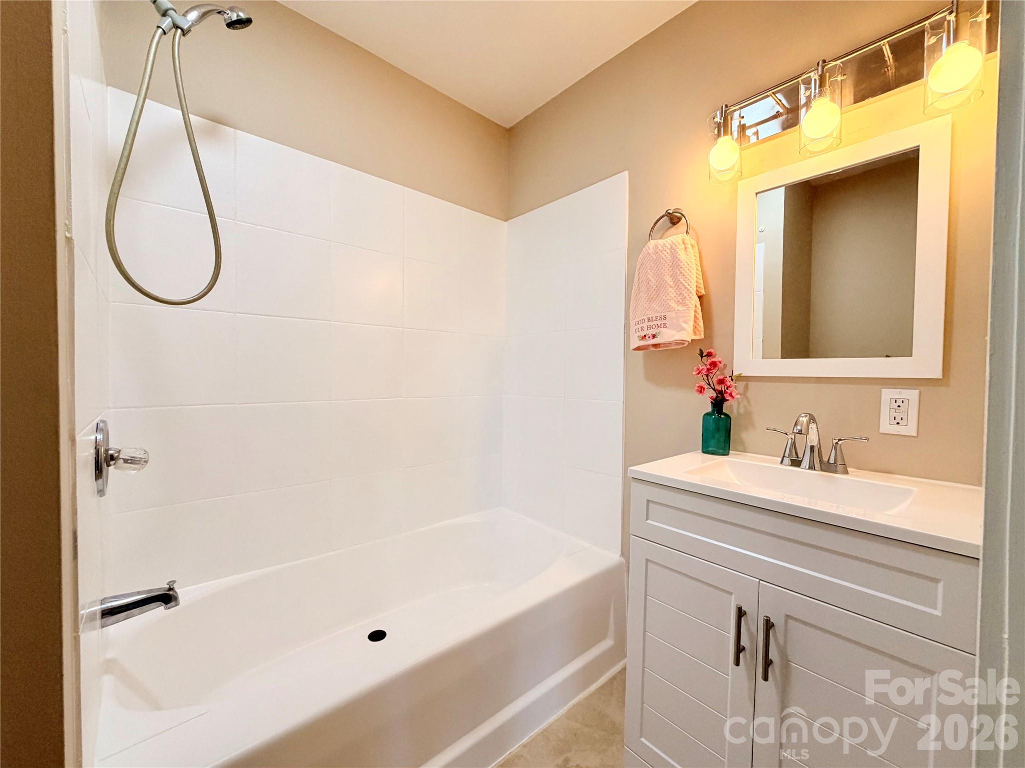 18 Midway Street Granite Falls NC 28630