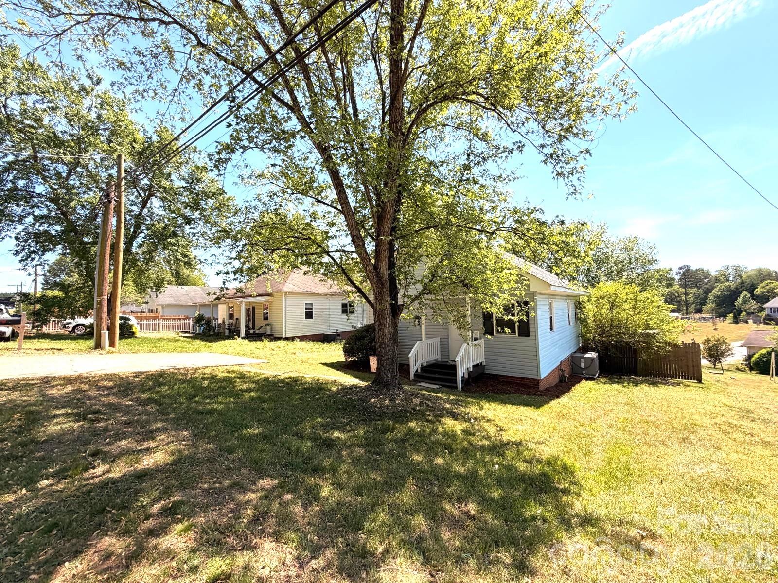 18 Midway Street Granite Falls NC 28630