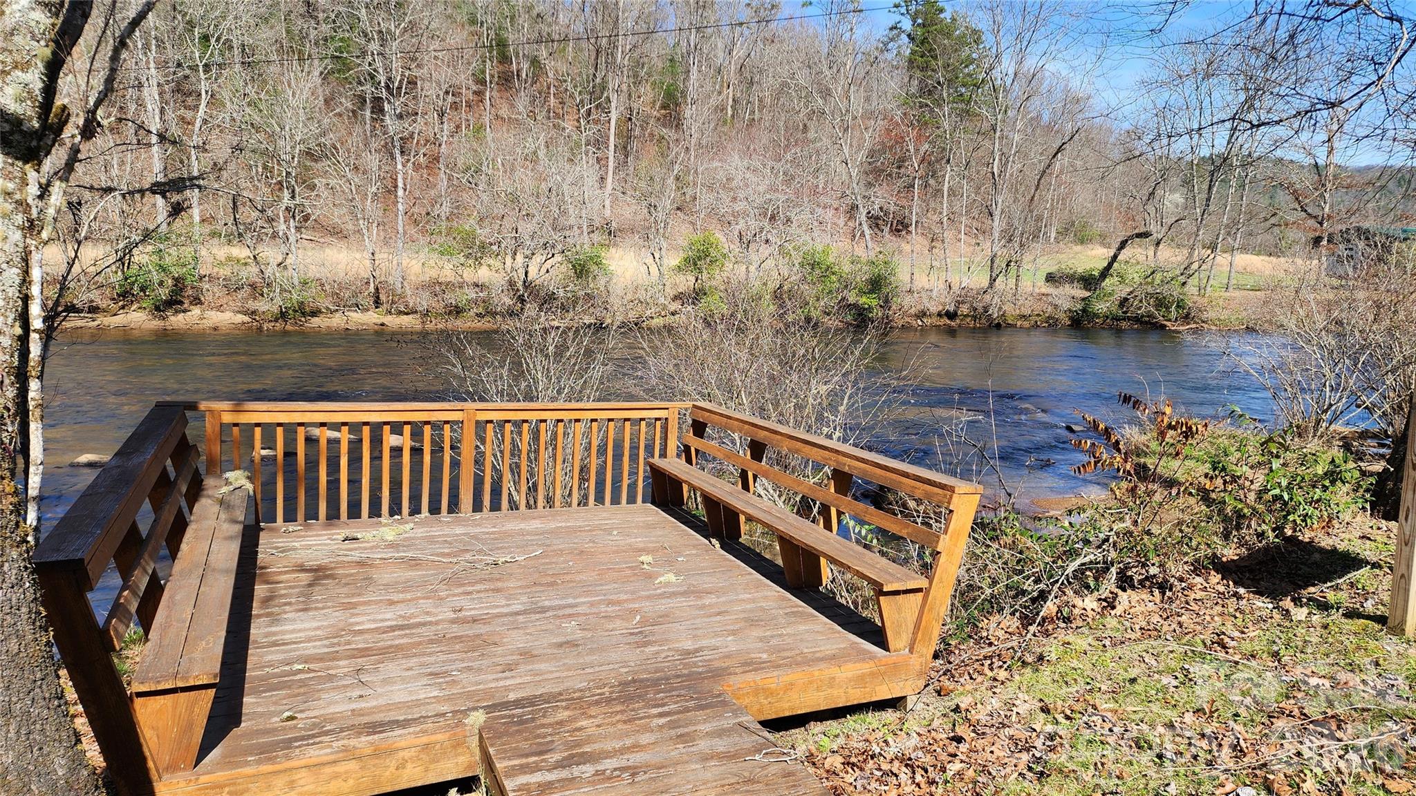 360 River Cove Lane Hayesville NC 28904