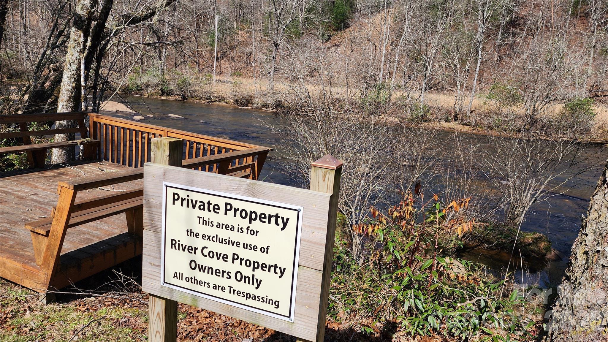 360 River Cove Lane Hayesville NC 28904