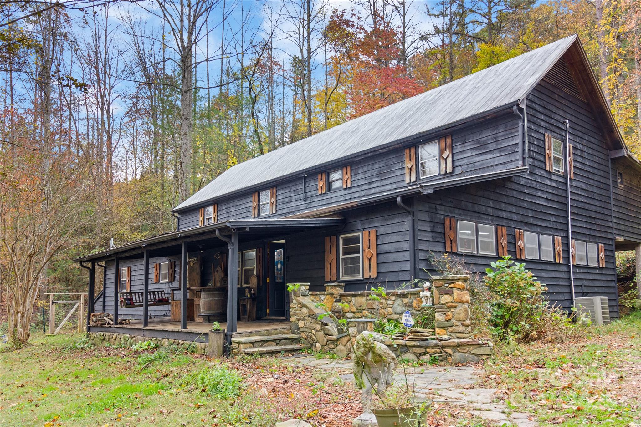 5668 Longbottom Road Hays NC 28635