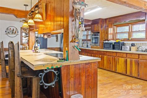 5668 Longbottom Road Hays NC 28635