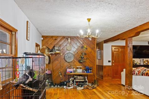 5668 Longbottom Road Hays NC 28635