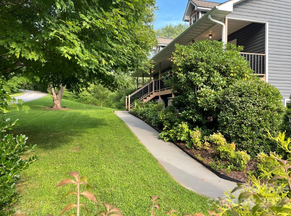 27 Evening Shade Drive Weaverville NC 28787