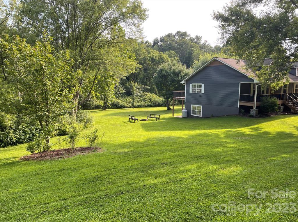27 Evening Shade Drive Weaverville NC 28787