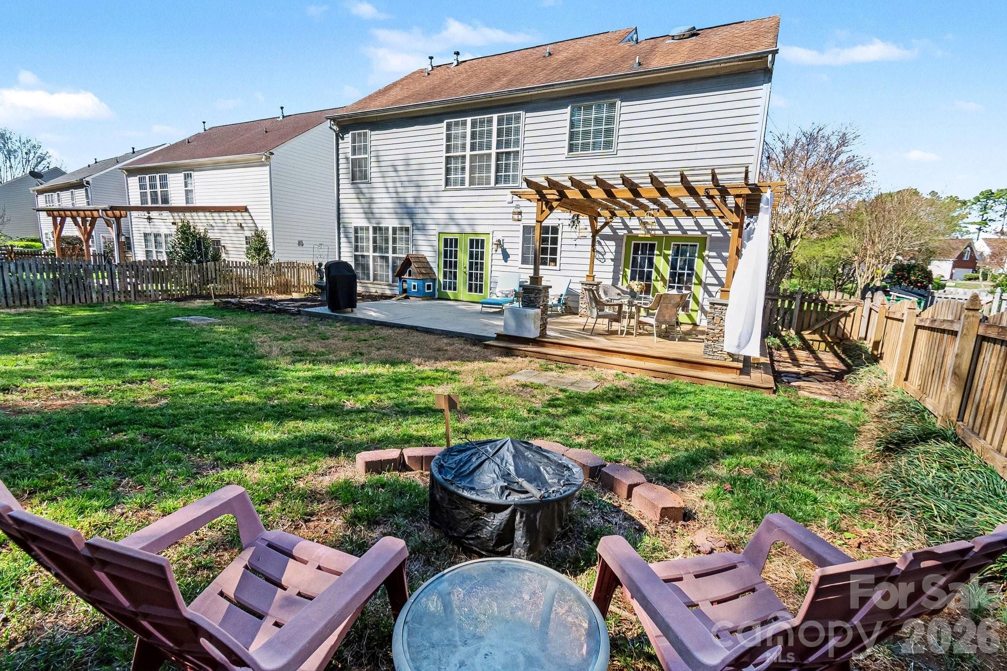 8842 Fieldcroft Drive Charlotte NC 28277