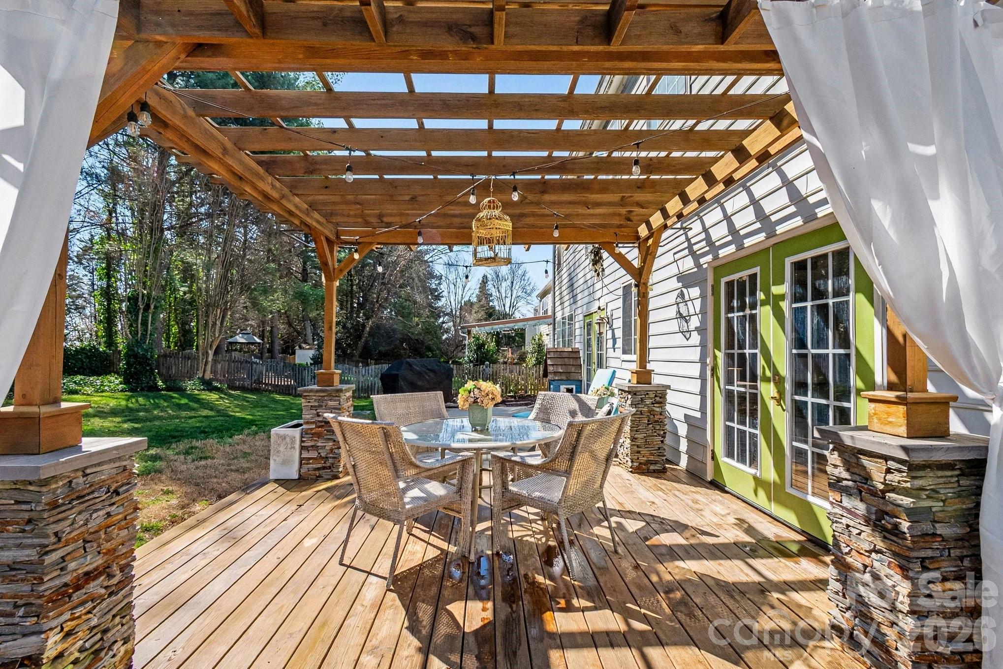 8842 Fieldcroft Drive Charlotte NC 28277
