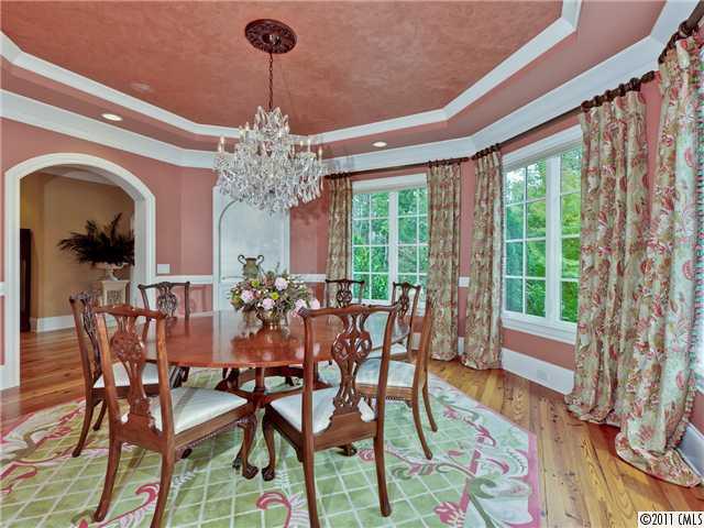 4824 Carmel Park Drive Charlotte NC 28226