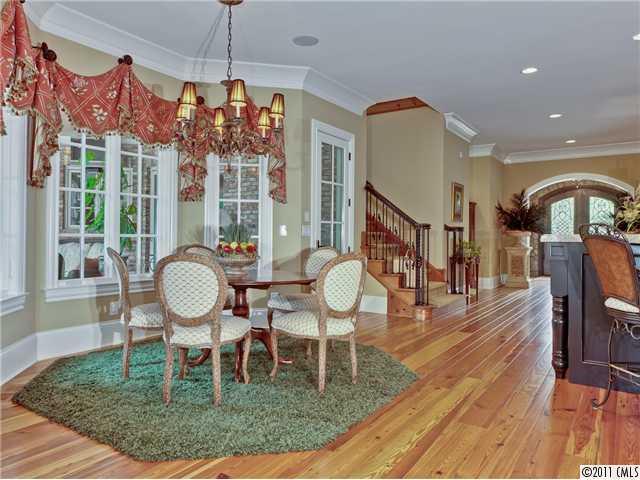 4824 Carmel Park Drive Charlotte NC 28226