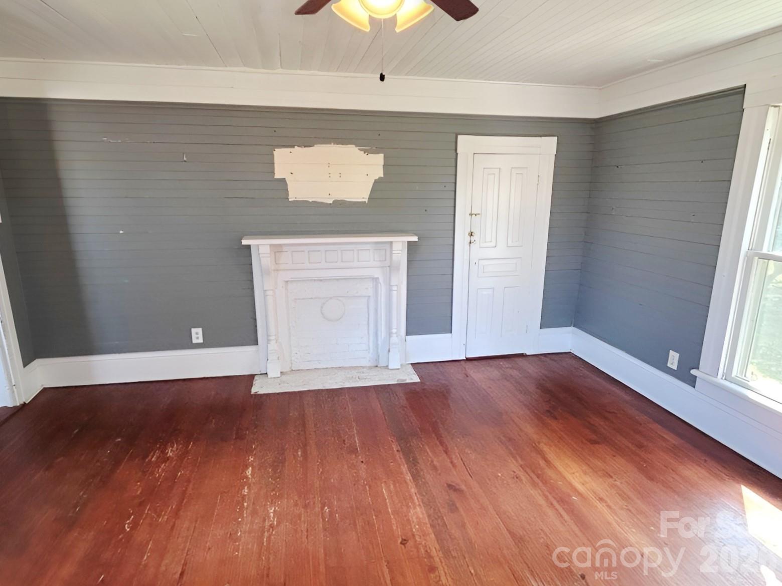 202 E Central Avenue Catawba NC 28609