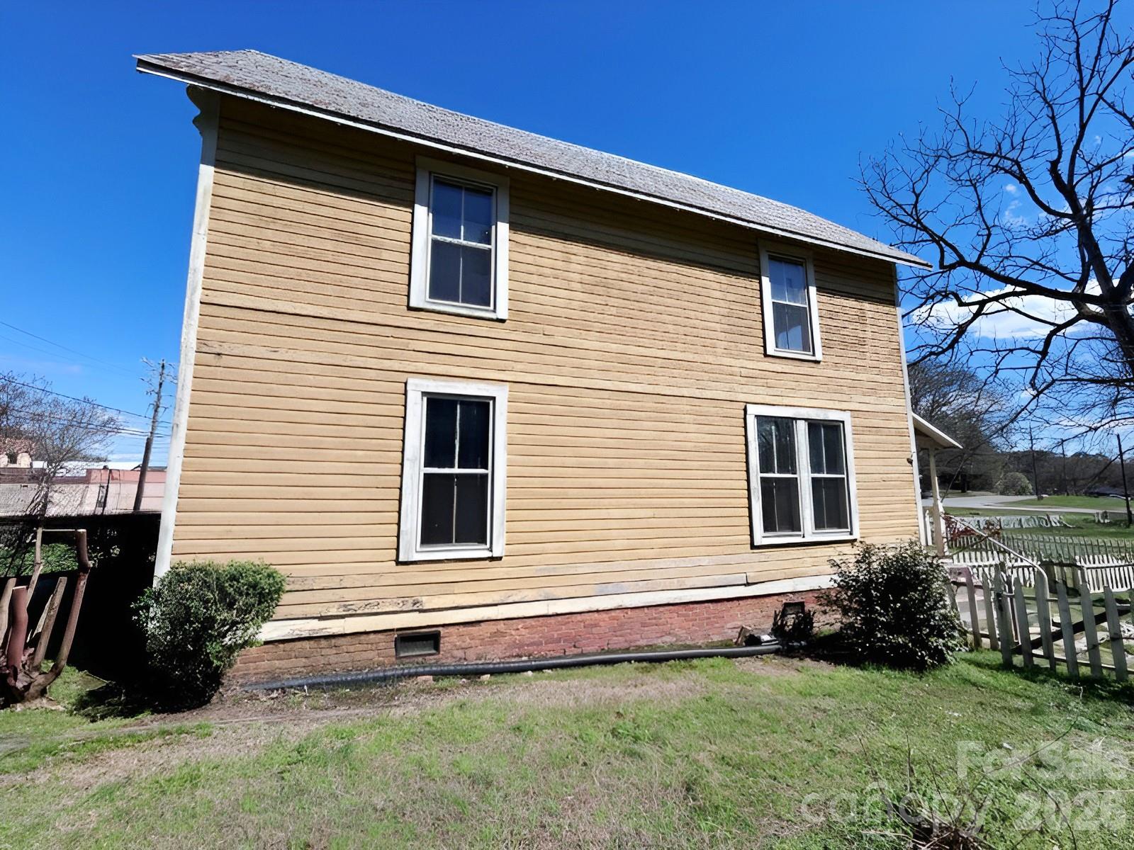 202 E Central Avenue Catawba NC 28609