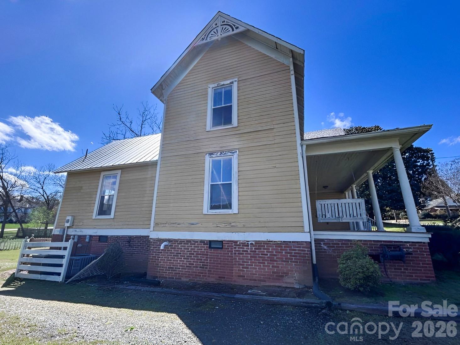 202 E Central Avenue Catawba NC 28609