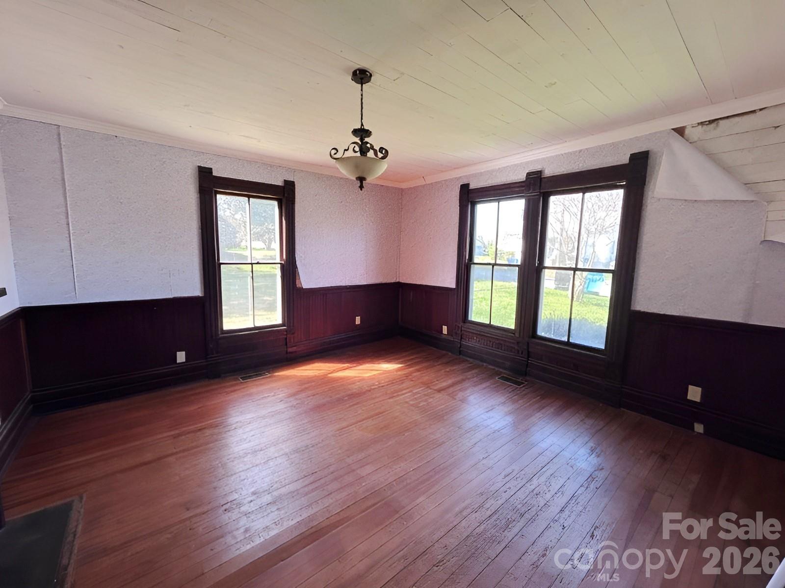 202 E Central Avenue Catawba NC 28609