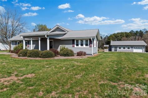 613 Nc 67 Highway Boonville NC 27011
