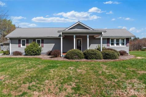 613 Nc 67 Highway Boonville NC 27011