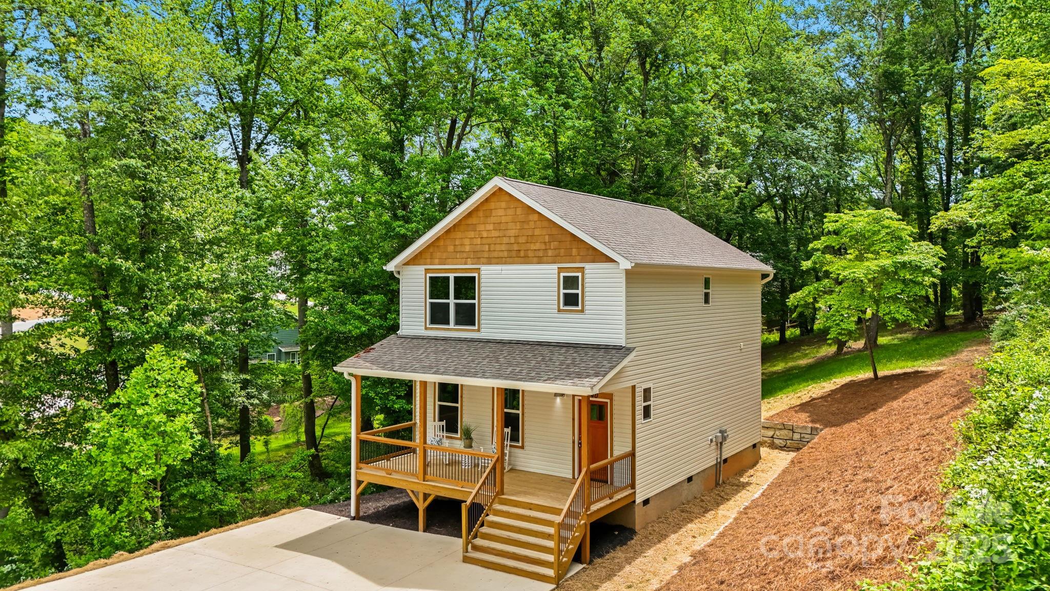 140 Ivey Farms Road Candler NC 28715