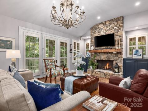 202 Bent Pine Trace Hendersonville NC 28739