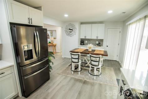 2116 Eastway Drive Charlotte NC 28205